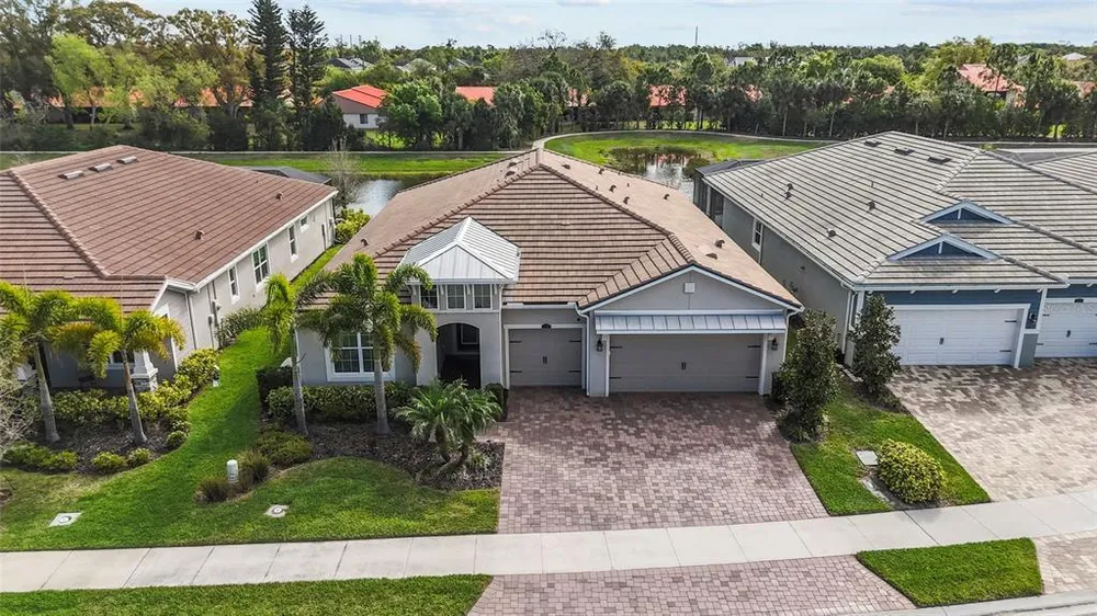 5745 Long Shore Loop, Sarasota, FL 34238
