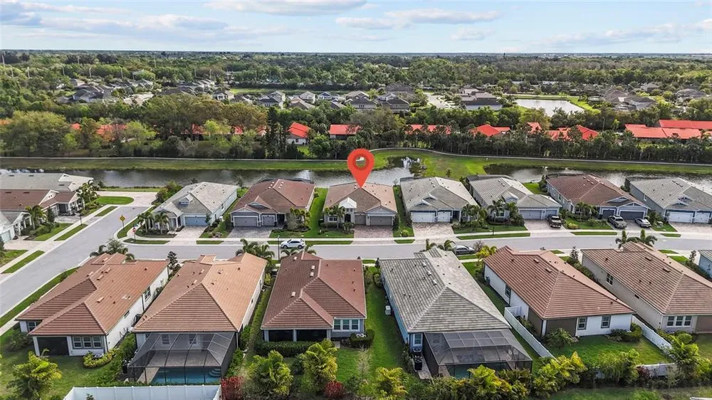 5745 Long Shore Loop, Sarasota, FL 34238