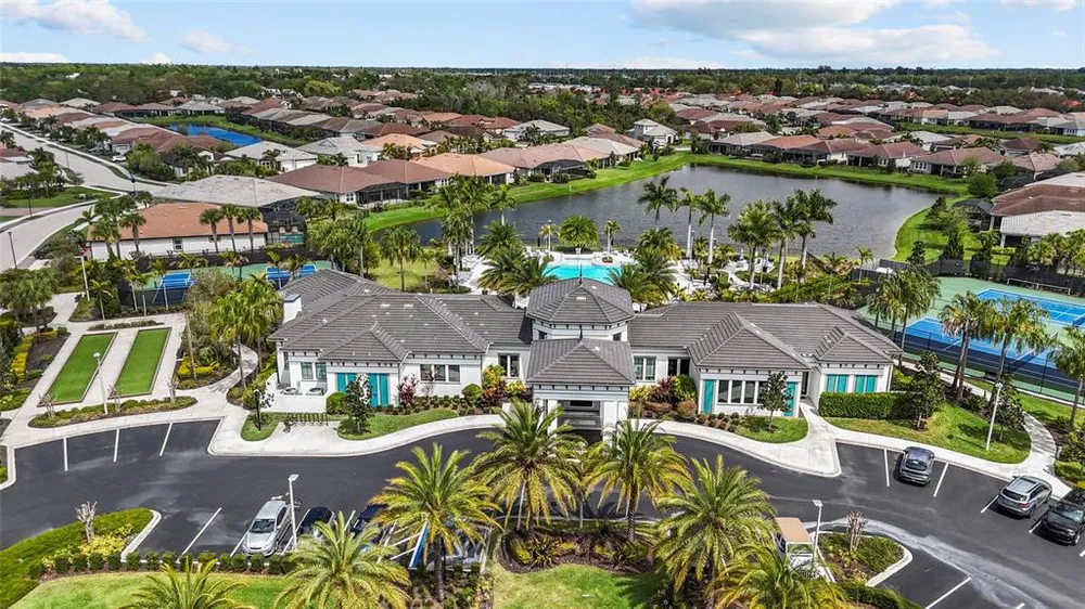 5745 Long Shore Loop, Sarasota, FL 34238