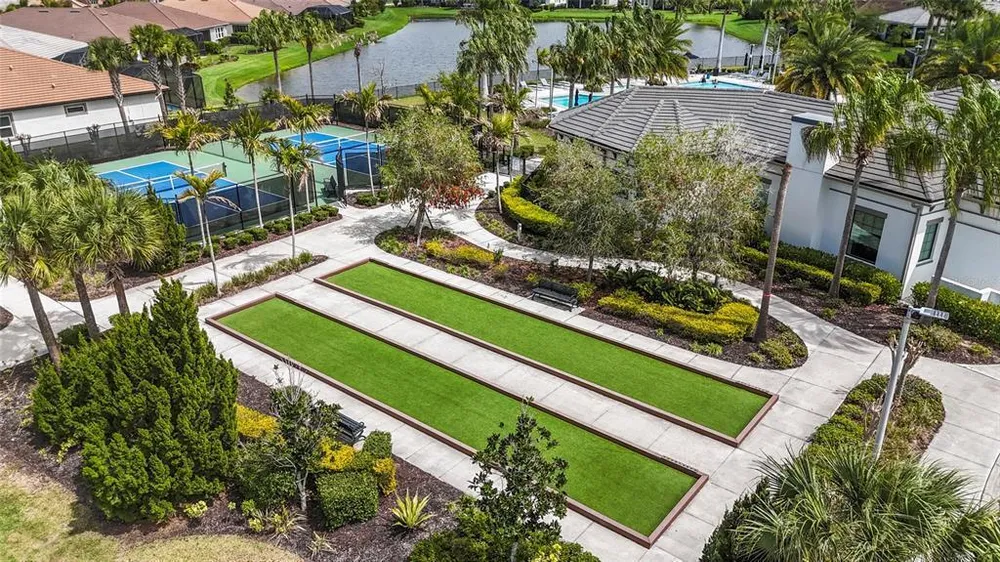 5745 Long Shore Loop, Sarasota, FL 34238