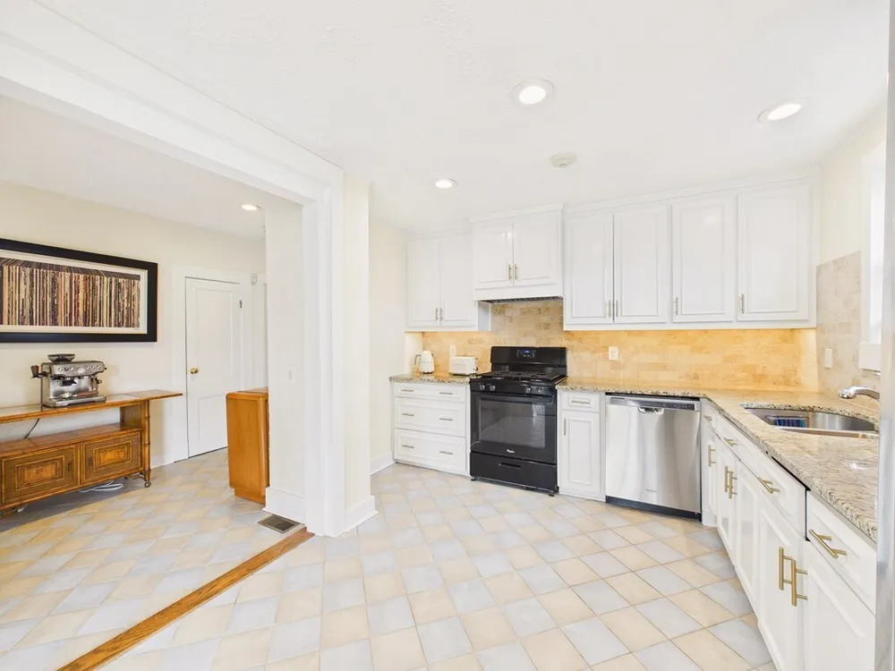 1801 St Elmo Dr, Columbus, GA 31901