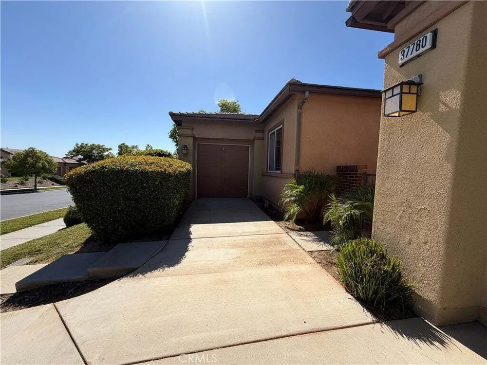 37780 Gallery Ln, Beaumont, CA 92223