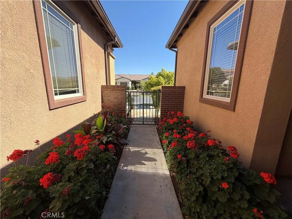 37780 Gallery Ln, Beaumont, CA 92223