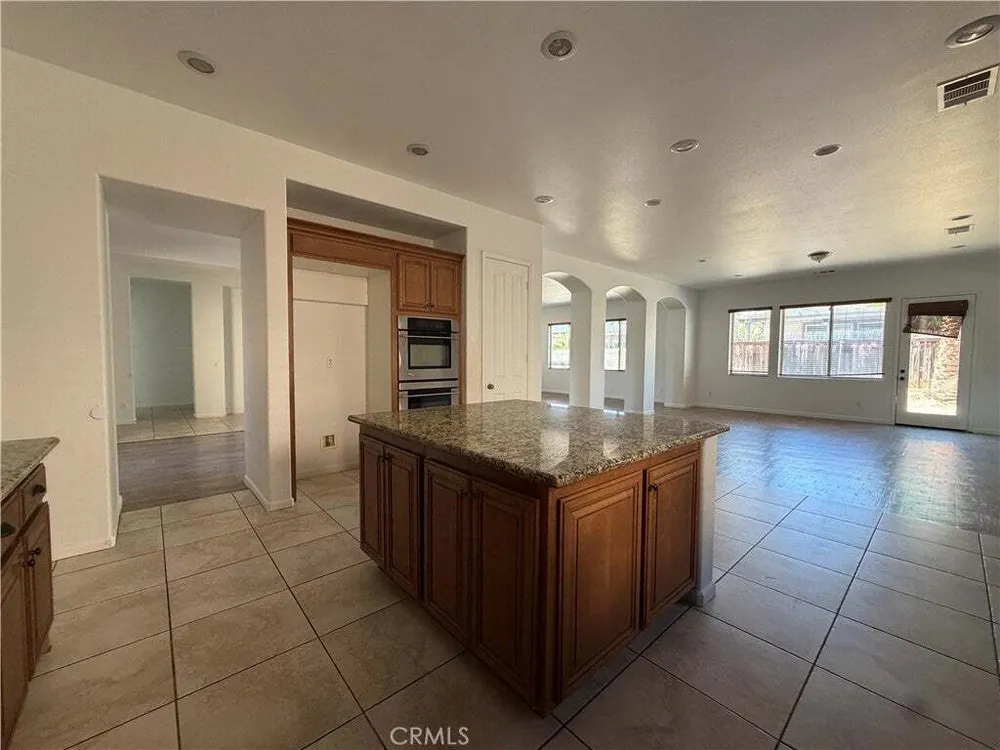 37780 Gallery Ln, Beaumont, CA 92223