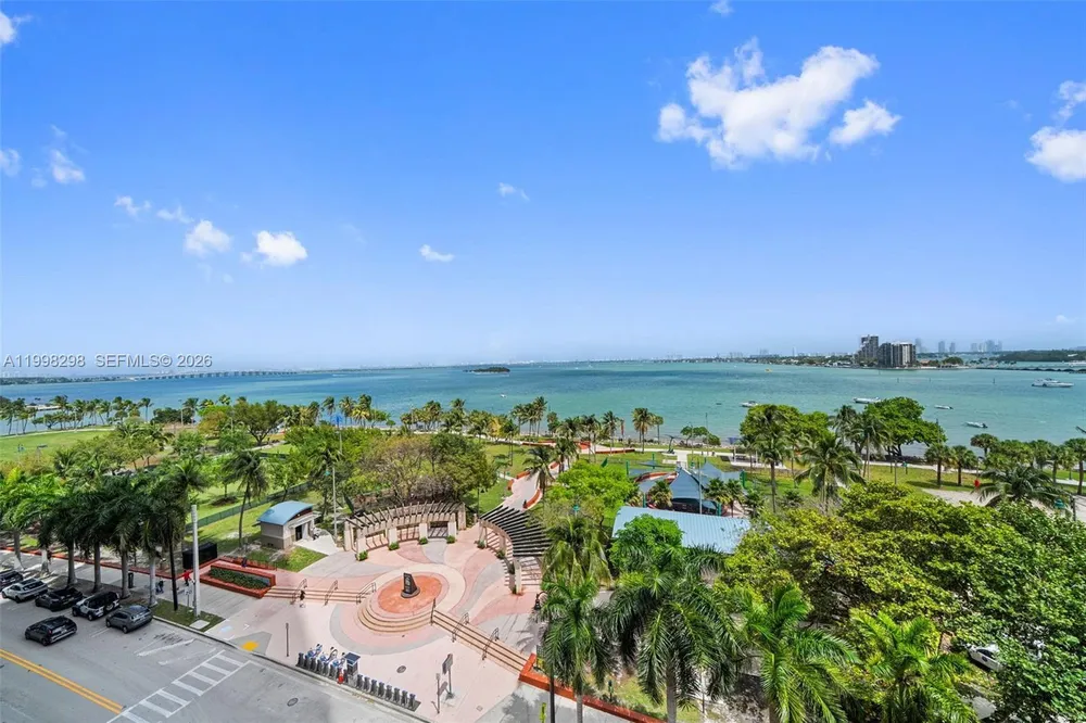 488 NE 18th St, Miami, FL 33132