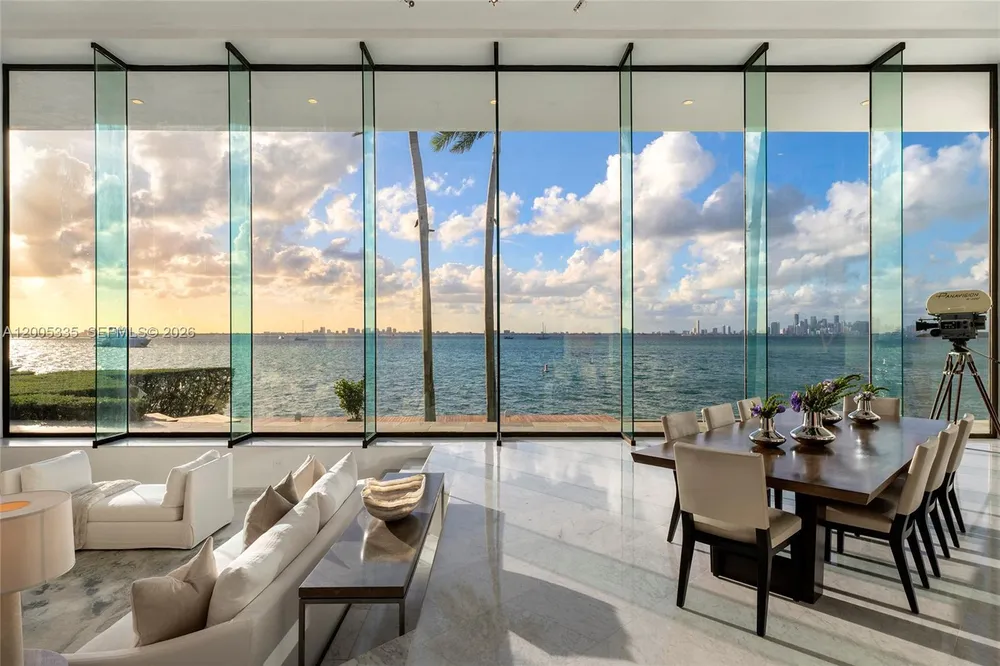485 W Matheson Dr, Key Biscayne, FL 33149