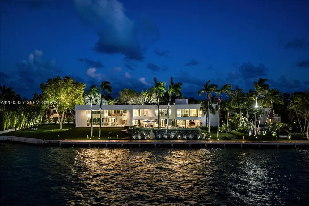 485 W Matheson Dr, Key Biscayne, FL 33149