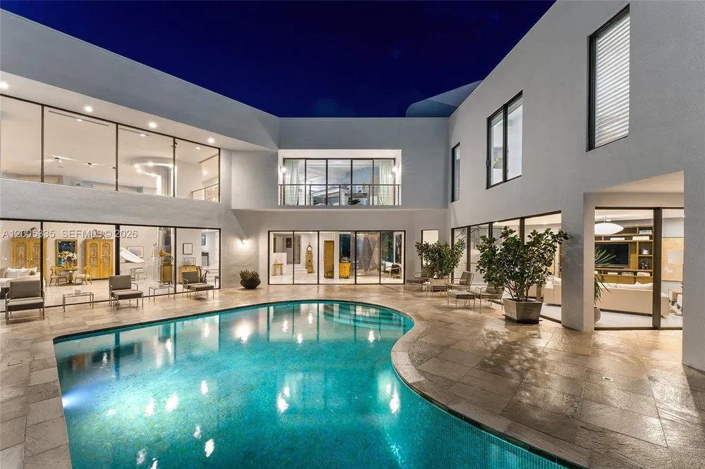 485 W Matheson Dr, Key Biscayne, FL 33149