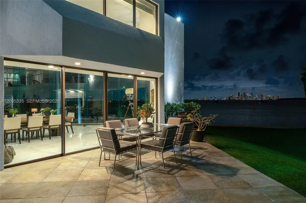 485 W Matheson Dr, Key Biscayne, FL 33149