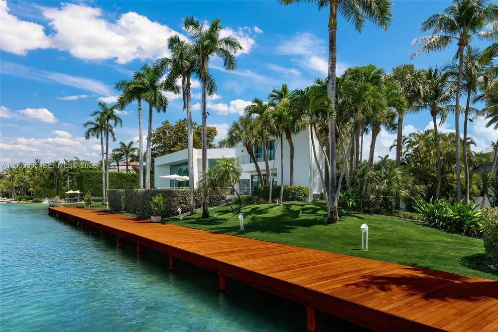 485 W Matheson Dr, Key Biscayne, FL 33149