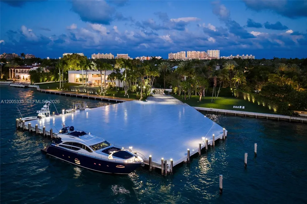 485 W Matheson Dr, Key Biscayne, FL 33149