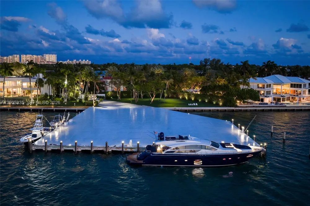 485 W Matheson Dr, Key Biscayne, FL 33149