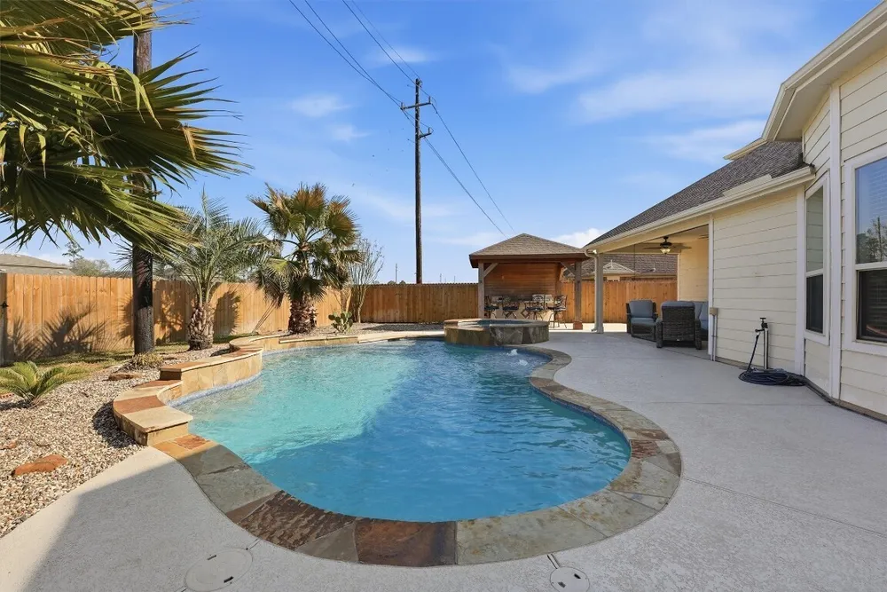 24630 EMERALD POOL FALLS DRIVE, Tomball, TX 77375