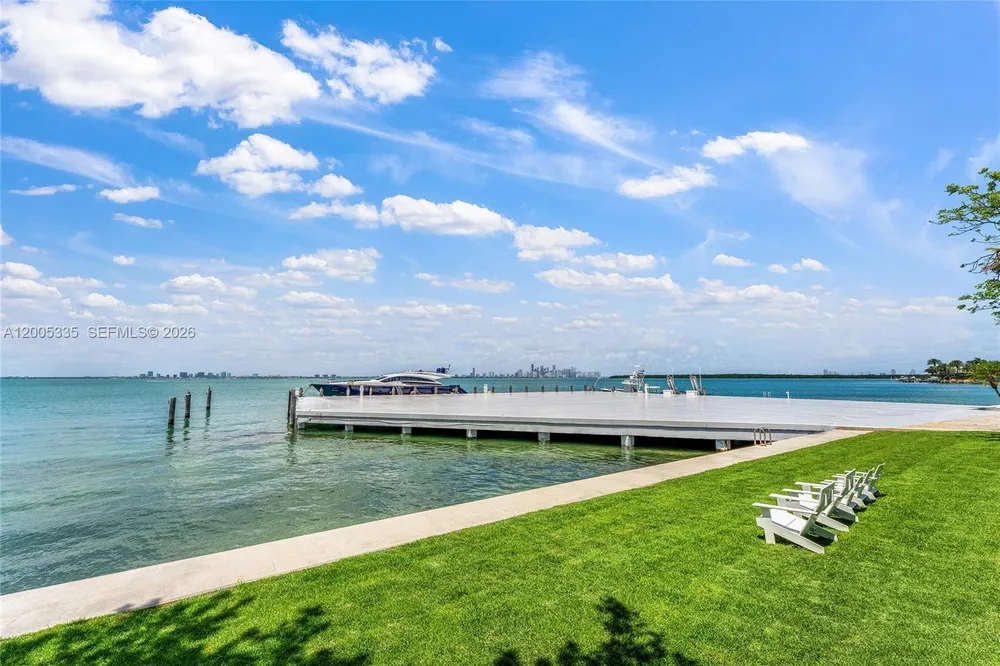 485 W Matheson Dr, Key Biscayne, FL 33149