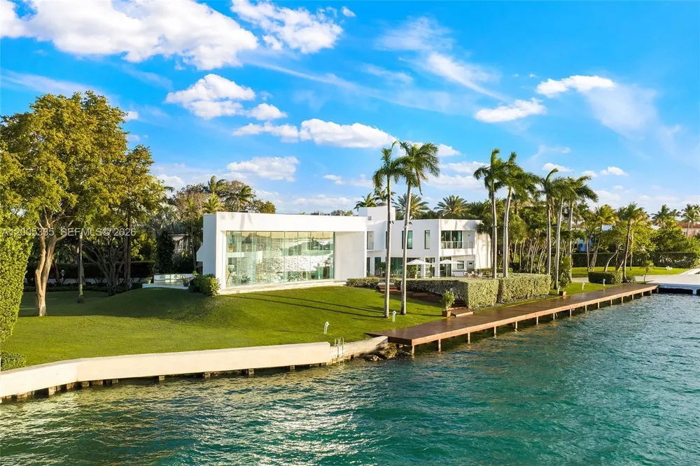 485 W Matheson Dr, Key Biscayne, FL 33149