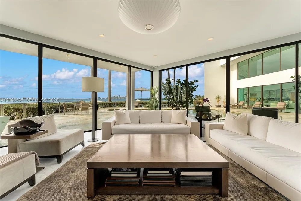 485 W Matheson Dr, Key Biscayne, FL 33149