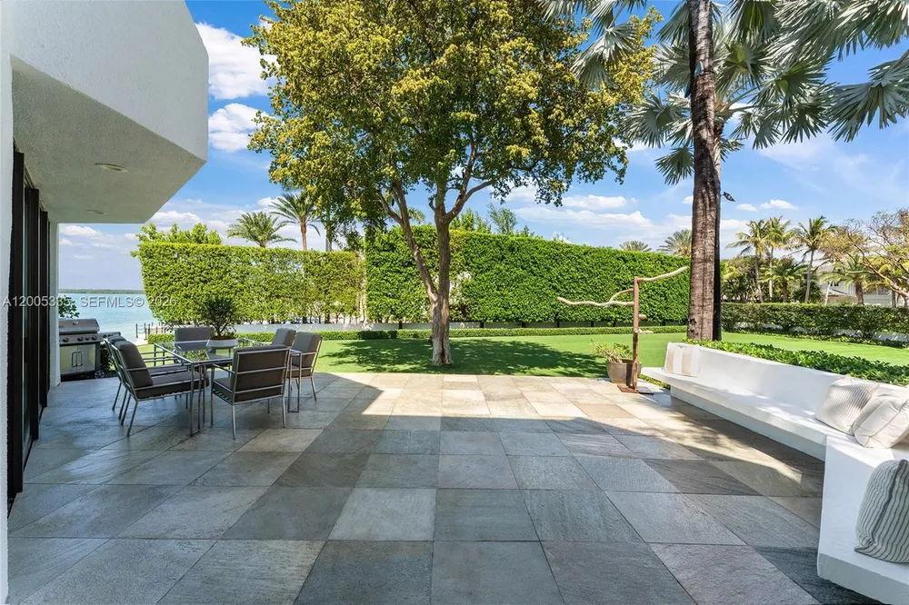 485 W Matheson Dr, Key Biscayne, FL 33149