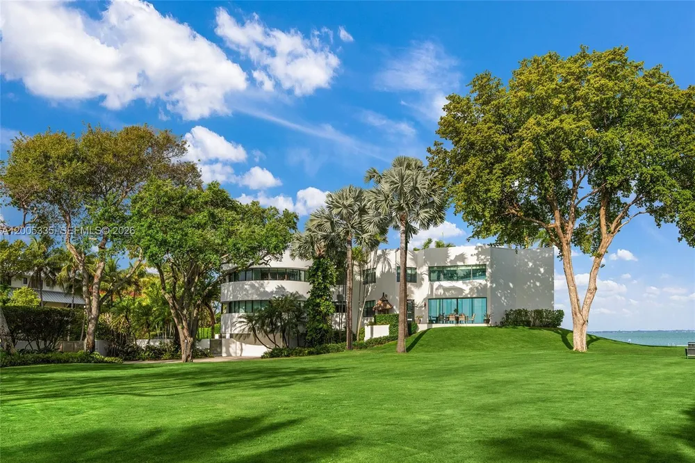 485 W Matheson Dr, Key Biscayne, FL 33149