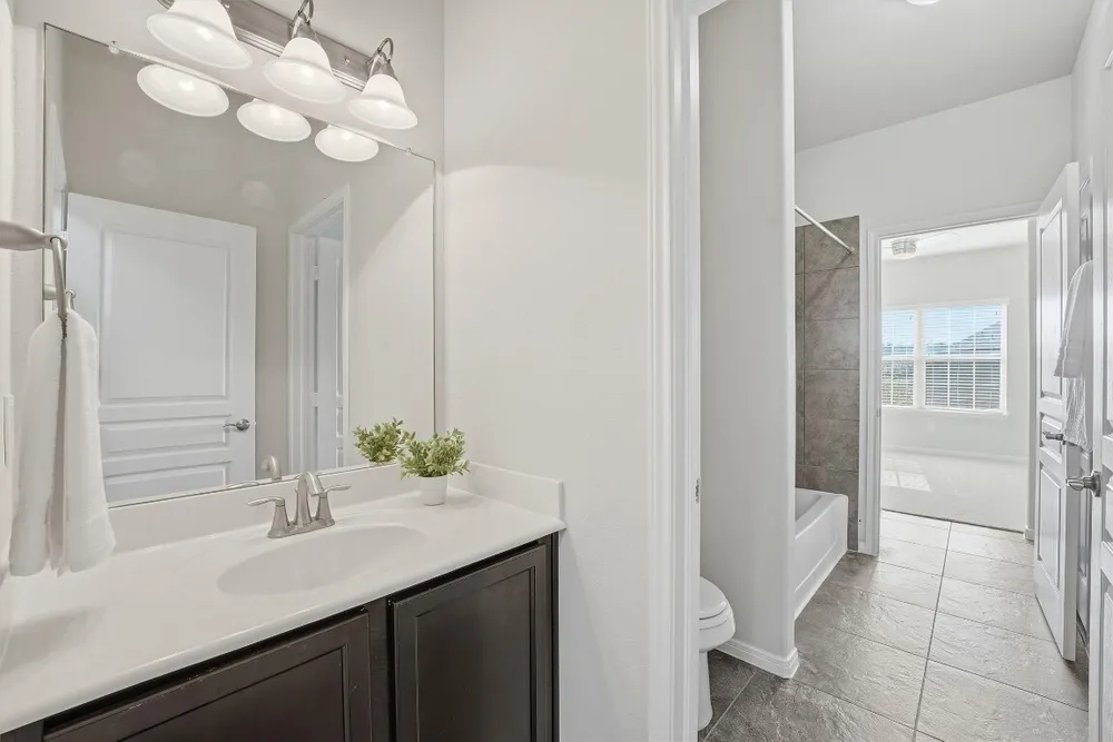 24630 EMERALD POOL FALLS DRIVE, Tomball, TX 77375