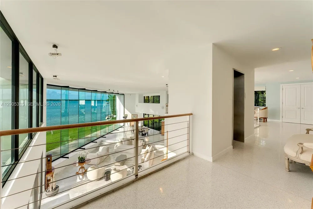 485 W Matheson Dr, Key Biscayne, FL 33149