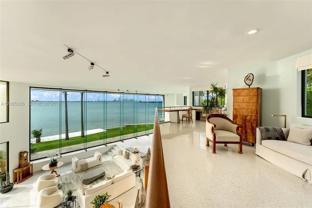 485 W Matheson Dr, Key Biscayne, FL 33149