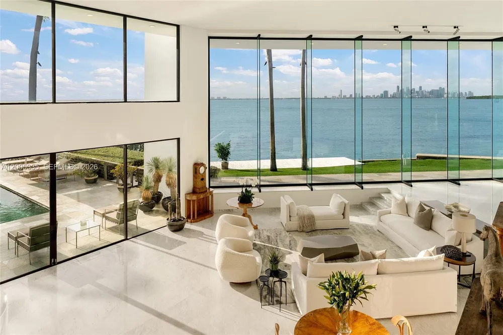 485 W Matheson Dr, Key Biscayne, FL 33149