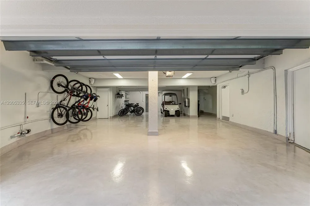 485 W Matheson Dr, Key Biscayne, FL 33149
