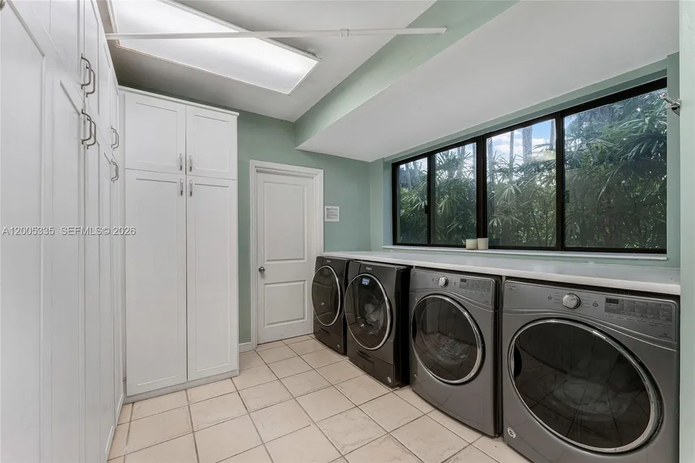 485 W Matheson Dr, Key Biscayne, FL 33149
