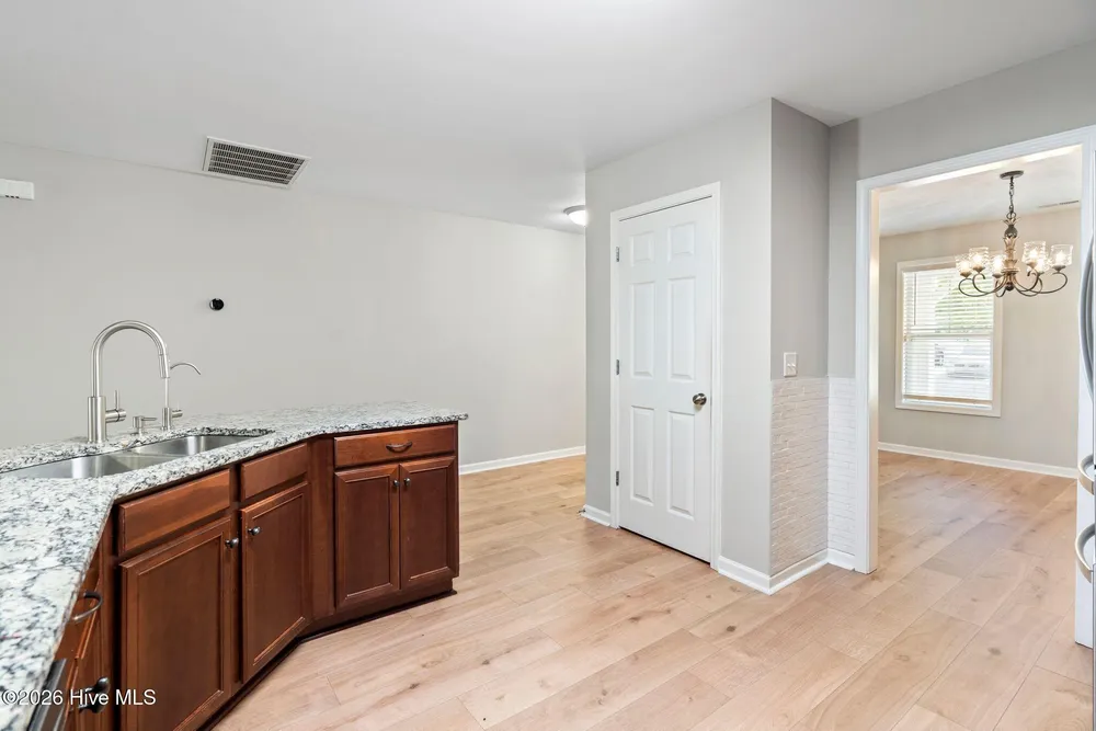3912 Willowick Park Dr, Wilmington, NC 28409