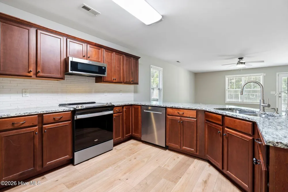 3912 Willowick Park Dr, Wilmington, NC 28409