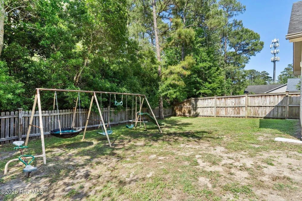 3912 Willowick Park Dr, Wilmington, NC 28409