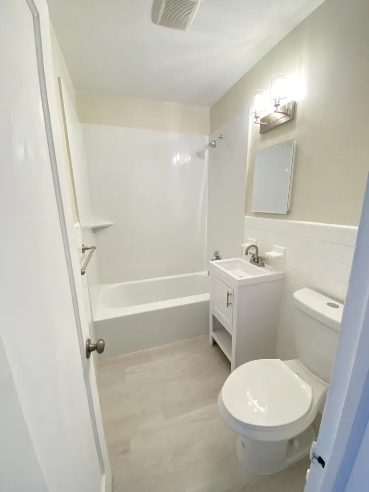 1645 NE 16th Ave, Fort Lauderdale, FL 33305