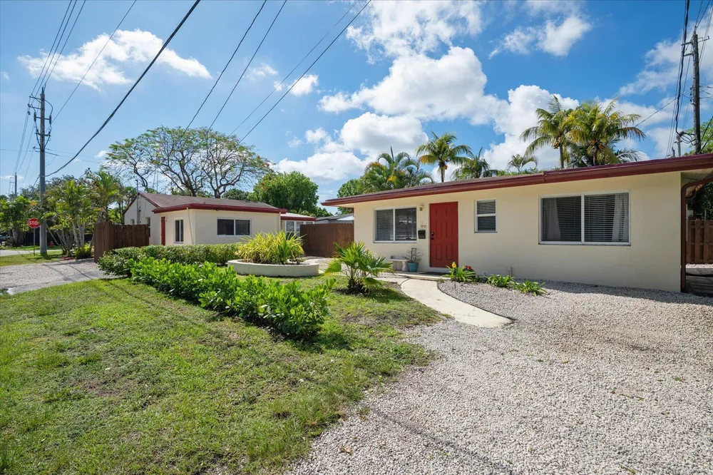 1645 NE 16th Ave, Fort Lauderdale, FL 33305