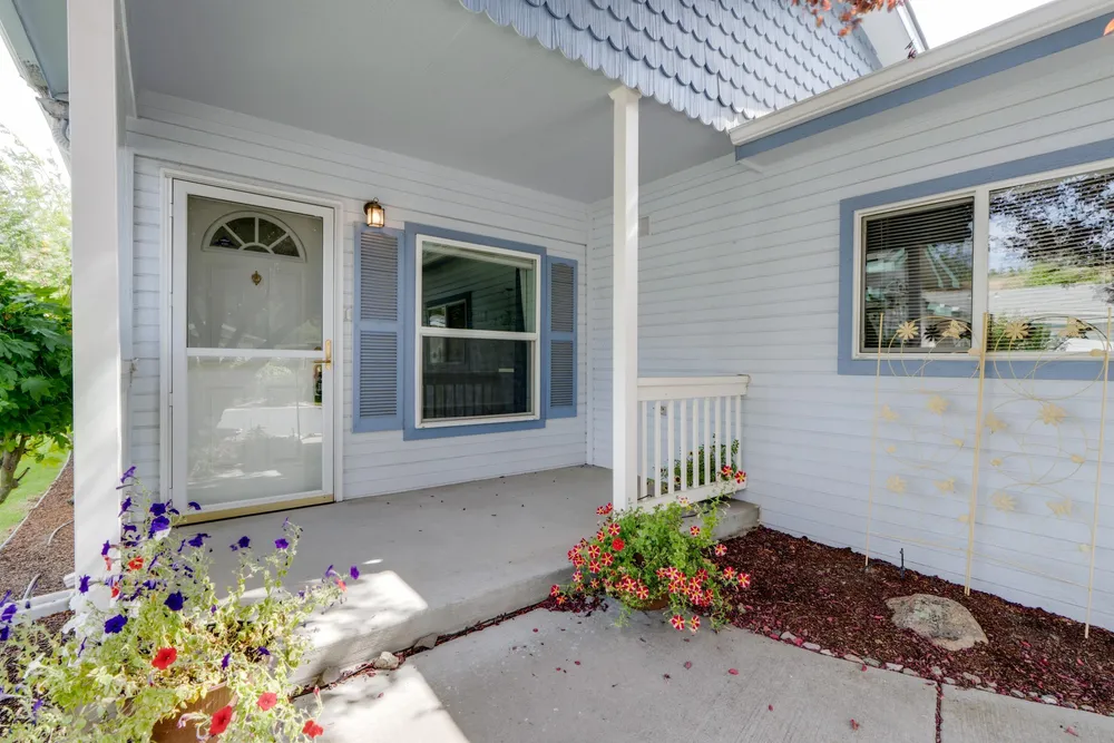 4525 S Sunny Creek Cir, Spokane, WA 99224