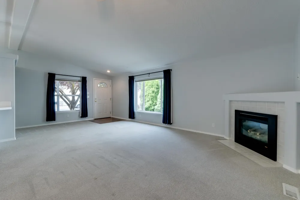 4525 S Sunny Creek Cir, Spokane, WA 99224