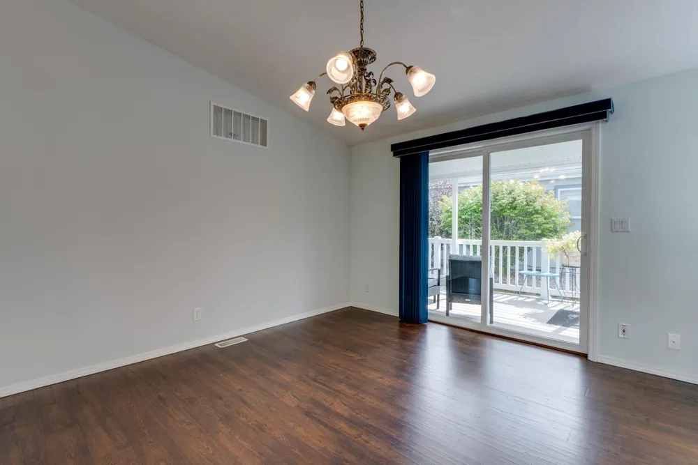 4525 S Sunny Creek Cir, Spokane, WA 99224