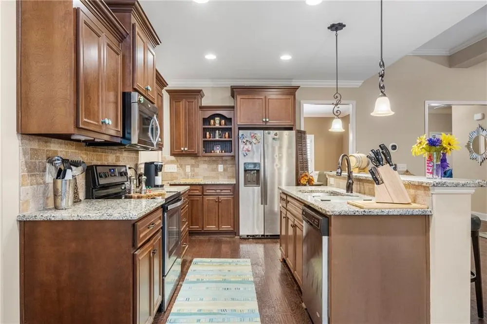4507 Lakewood Dr, Phenix City, AL 36867