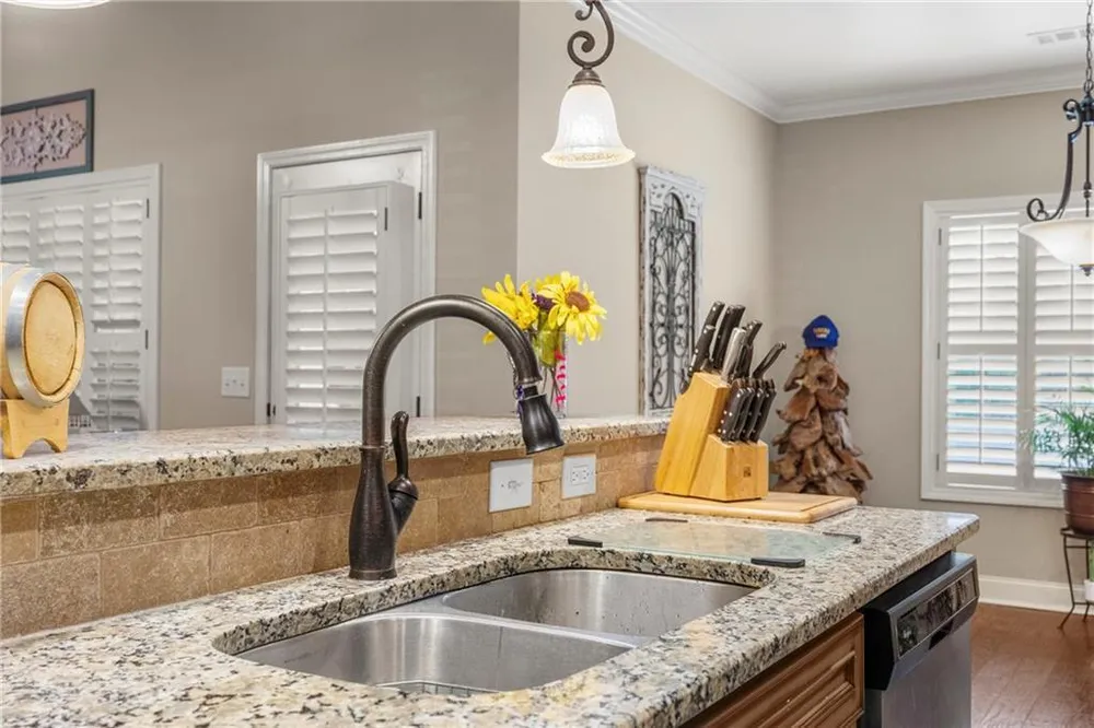 4507 Lakewood Dr, Phenix City, AL 36867
