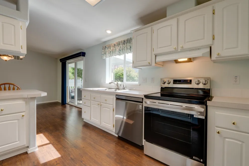 4525 S Sunny Creek Cir, Spokane, WA 99224