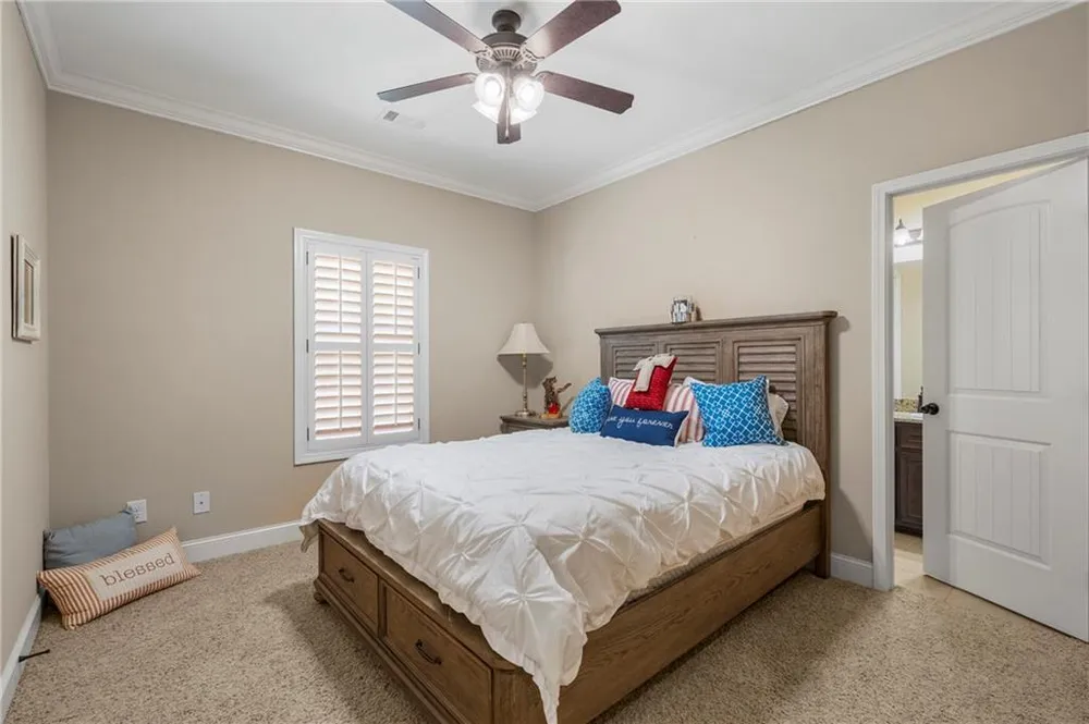 4507 Lakewood Dr, Phenix City, AL 36867