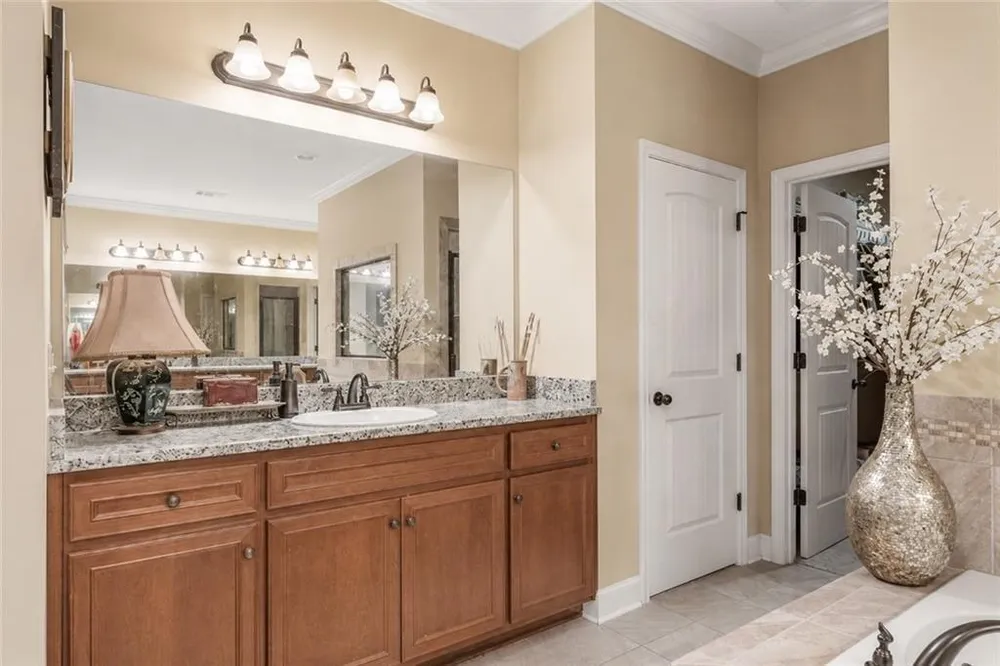4507 Lakewood Dr, Phenix City, AL 36867