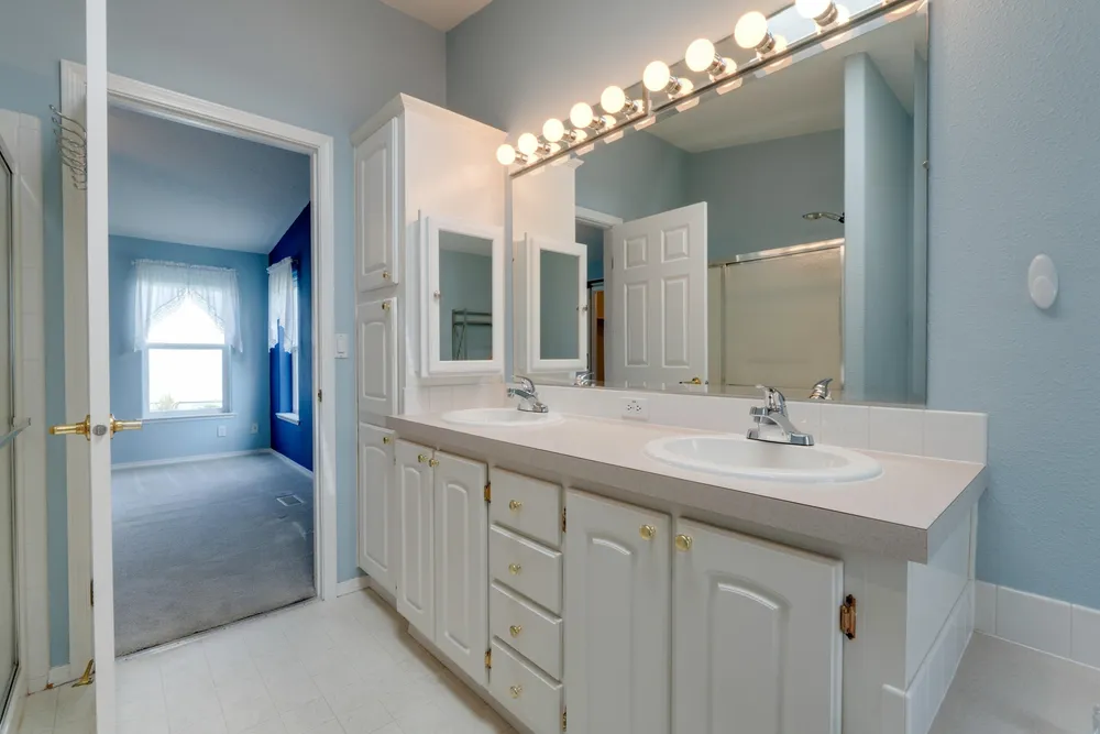 4525 S Sunny Creek Cir, Spokane, WA 99224