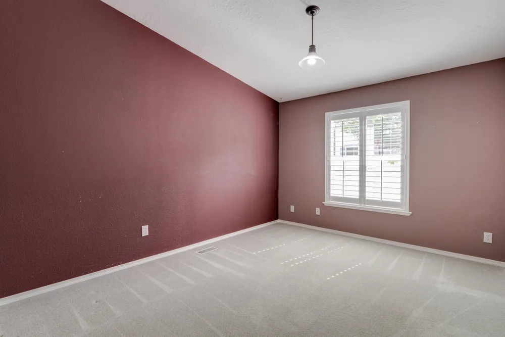 4525 S Sunny Creek Cir, Spokane, WA 99224