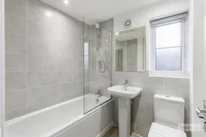 Alva Close, Weldon, CORBY