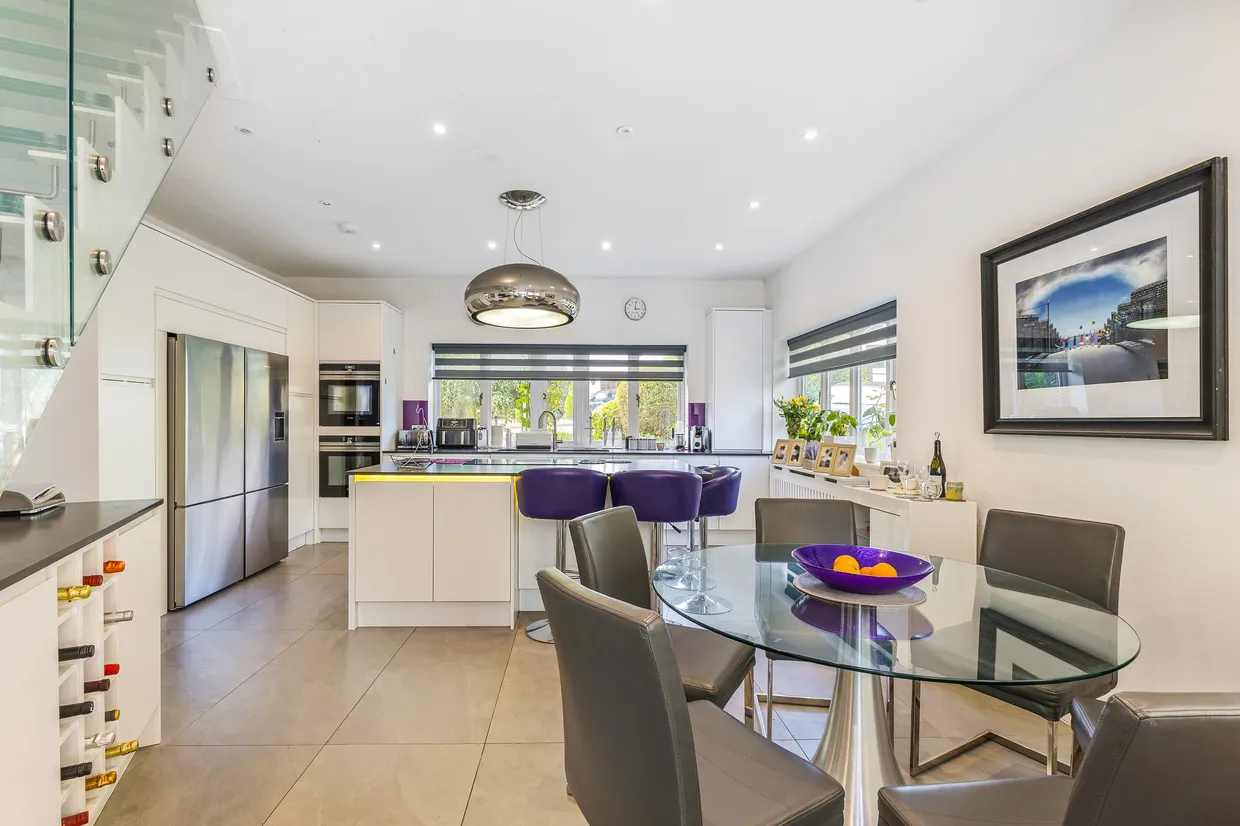 Spring Lake, Stanmore, HA7 photo 7