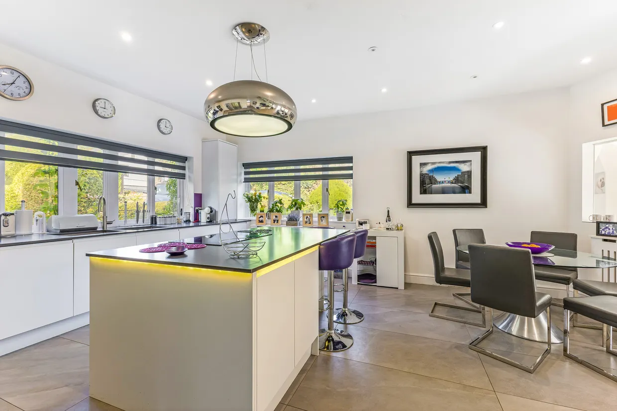 Spring Lake, Stanmore, HA7 photo 8