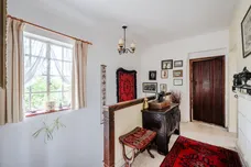 Lower Road, Leatherhead, KT22 photo 8