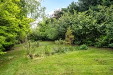 Lower Road, Leatherhead, KT22 photo 15