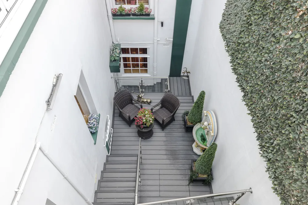 Walton Place, London, SW3