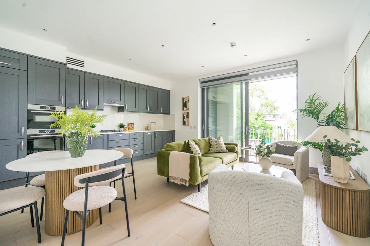 Carlton Road, Ealing, W5 photo 3